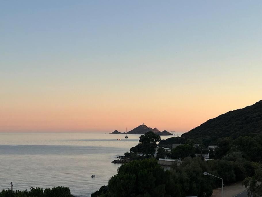 Bel App T2 En Bord De Vue Sanquinaires Piscine Ajaccio (Corsica)