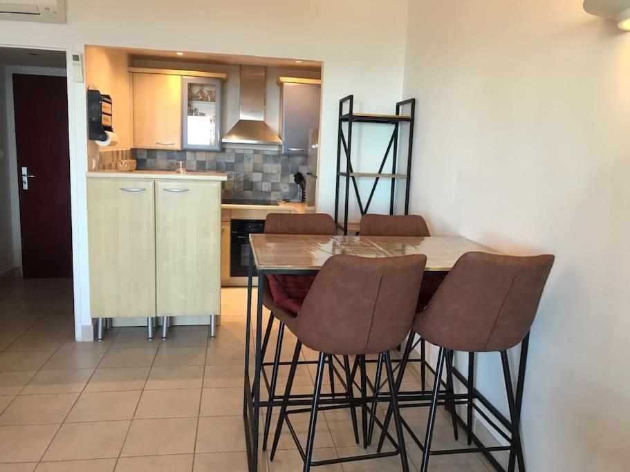 Apartment Bel App T2 En Bord De Vue Sanquinaires Piscine Ajaccio (Corsica)